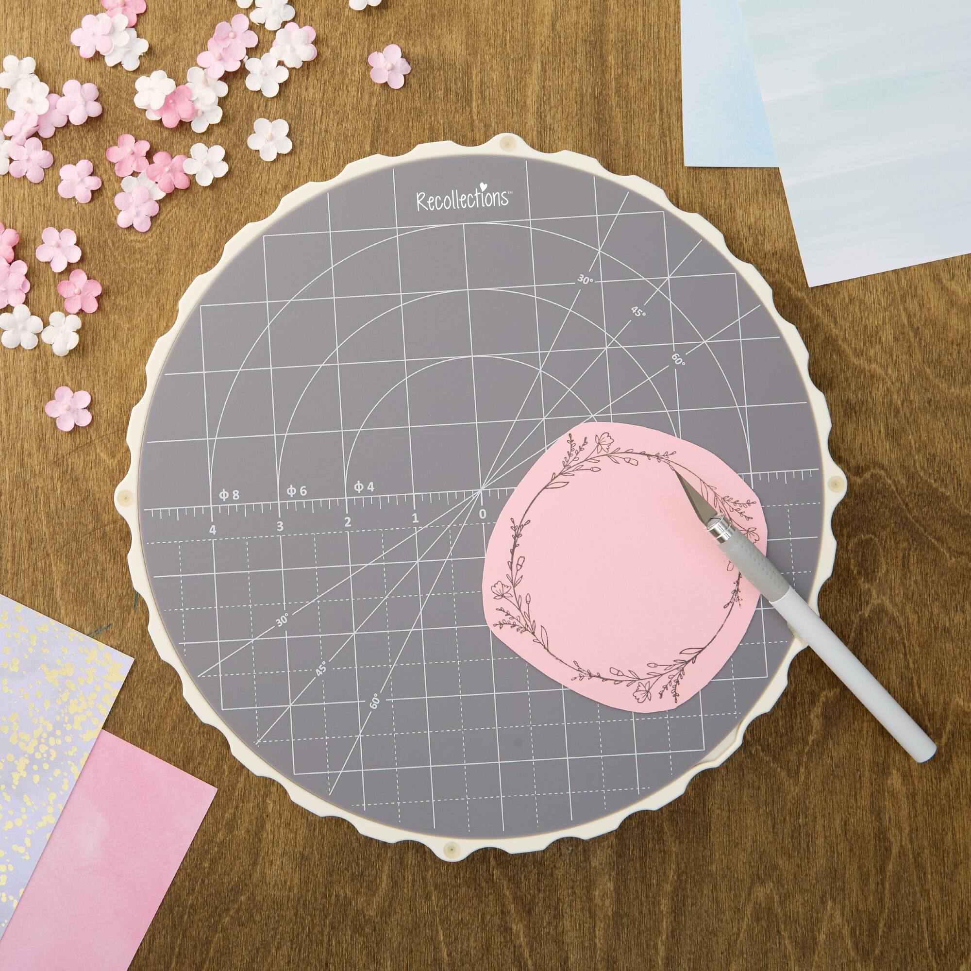 Rotating Cutting Platform by Recollections™
